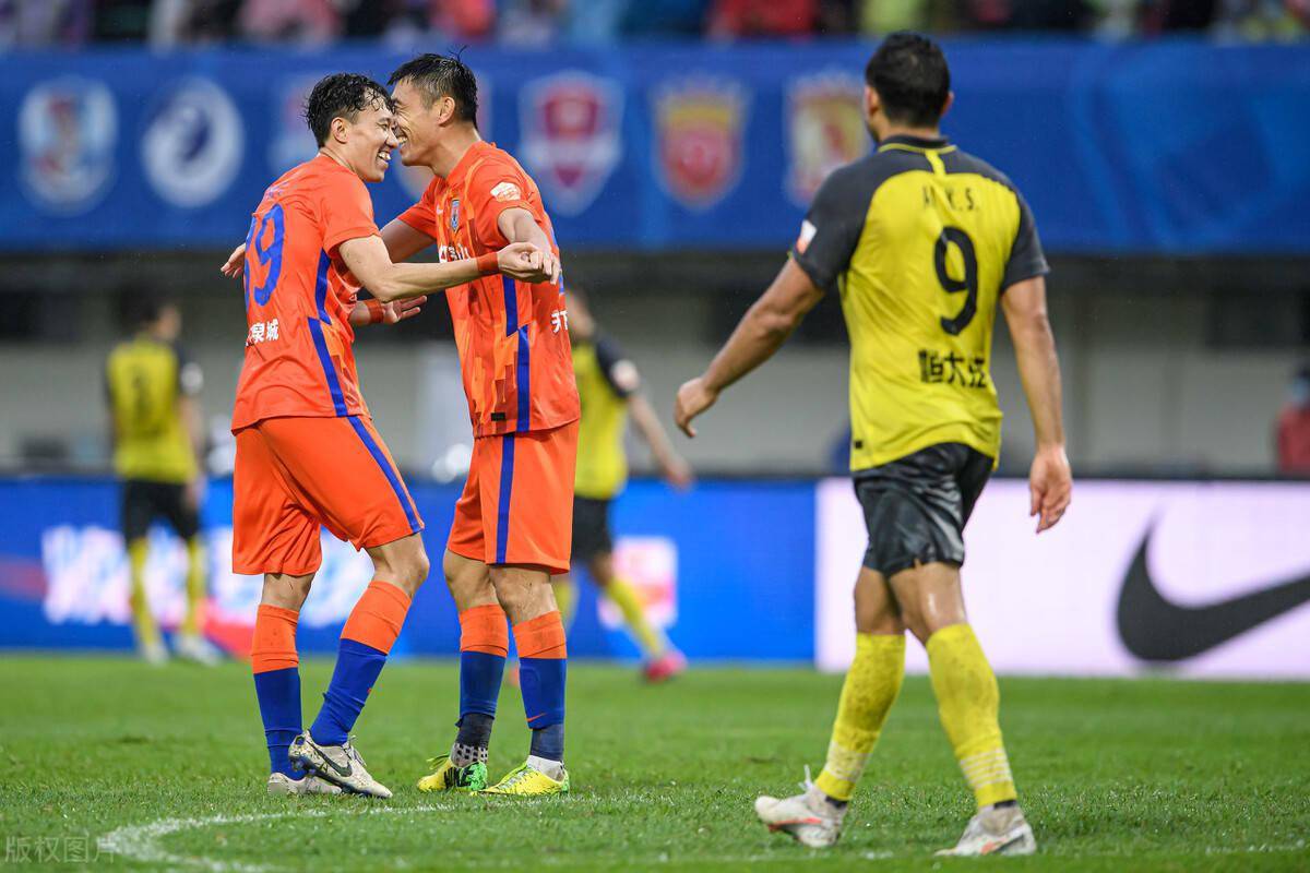 清晨突围战来临，里昂围绕中超绝杀压哨，态度坚定，轮换策略成焦点的简单介绍-开云娱乐